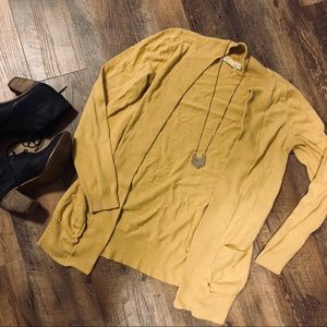 🌻 UO Staring At Stars Open Long Cardigan 🌻